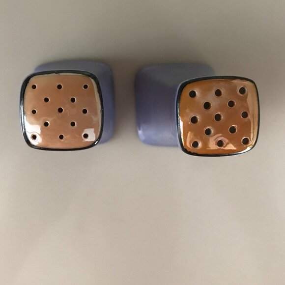 Lusterware Salt and Pepper Shakers - Picture 3 of 5